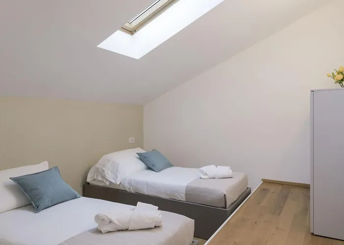 Volta Lägenhet Como