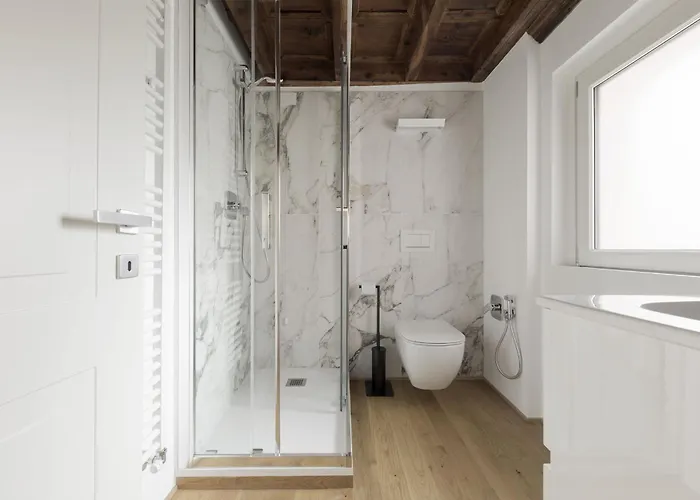 Volta Lägenhet Como